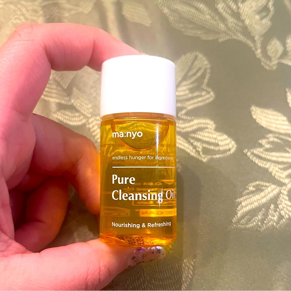 Manyo Cleansing Oil